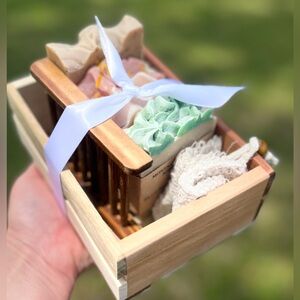Handcrafted Custom Gift Sets, Handcrafted by me 💕
Mother’s Day